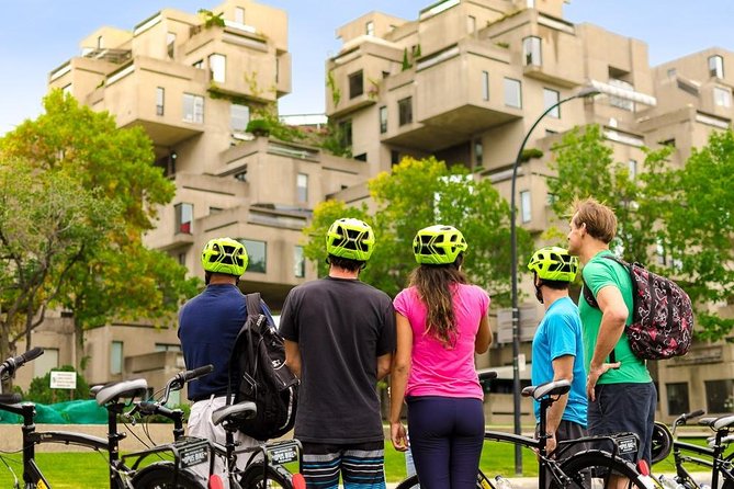 3 Hour Montreal City Bike Tour with Wine or Beer (AM & PM) - E-bike upgrade and 21-speed gearing: how to handle Montreal hills