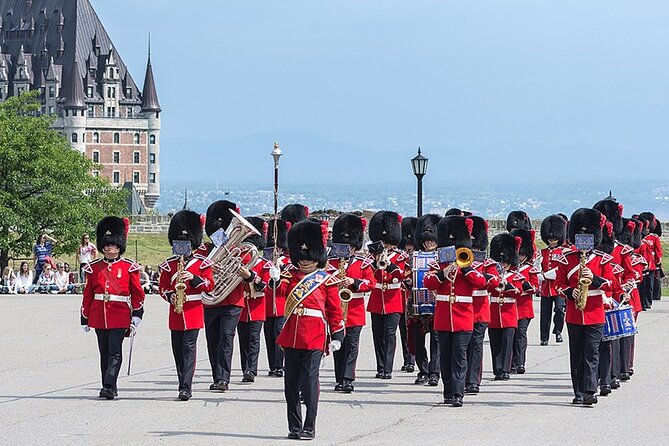 Full-Day Quebec City Tour plus Sightseeing Cruise - Old Québec walking tour: where you get your bearings fast