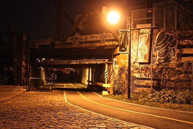 Haunted Griffintown Ghost Walking Tour in Montréal - Why Griffintown Works for a Ghost Walk