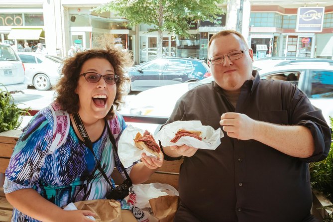 Jewish Neighborhood Food Tour - Pace and portions: 3 kilometres, 5–7 samples, and hunger management