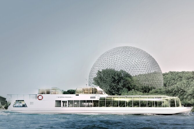Le Bateau-Mouche Sightseeing Cruise in Montreal - What you can expect from the commentary (and how to protect your enjoyment)