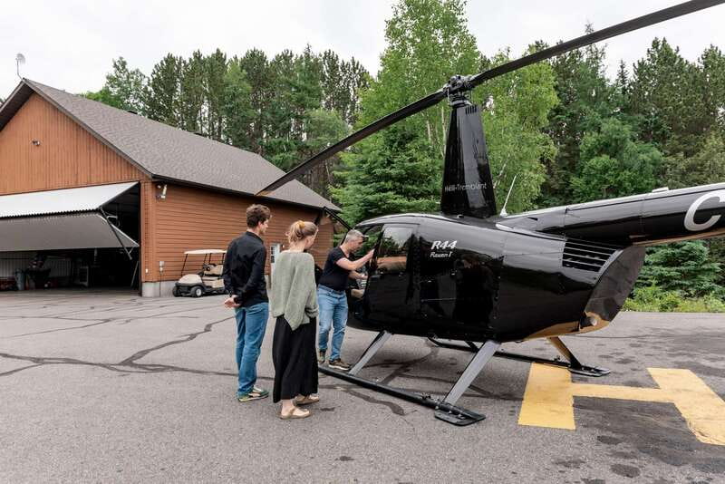 Mont Tremblant: Helicopter Tour with Optional Stopover - The pilot factor: safety briefing, licensed operation, and clear communication