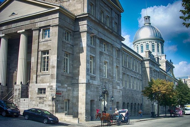 Montreal City Sightseeing Tour with Live Commentary - City Hall, Bonsecours Market, Place Jacques Cartier, Place Ville Marie, and Chinatown