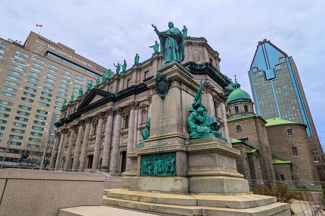 Montréal Downtown and Underground City Private Walking Tour - Saint-Catherine Street: Montreal’s Big Commercial Spine