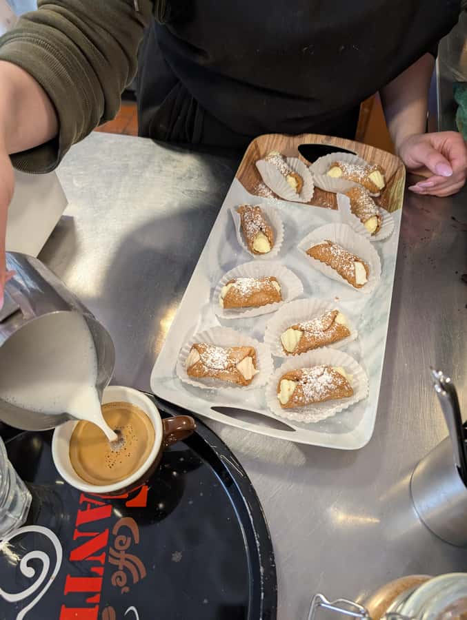 Montreal: Mile End District Food Tour with 8+ Tastings - Key Things That Make This Mile End Tour Fun (and Worth Your Time)