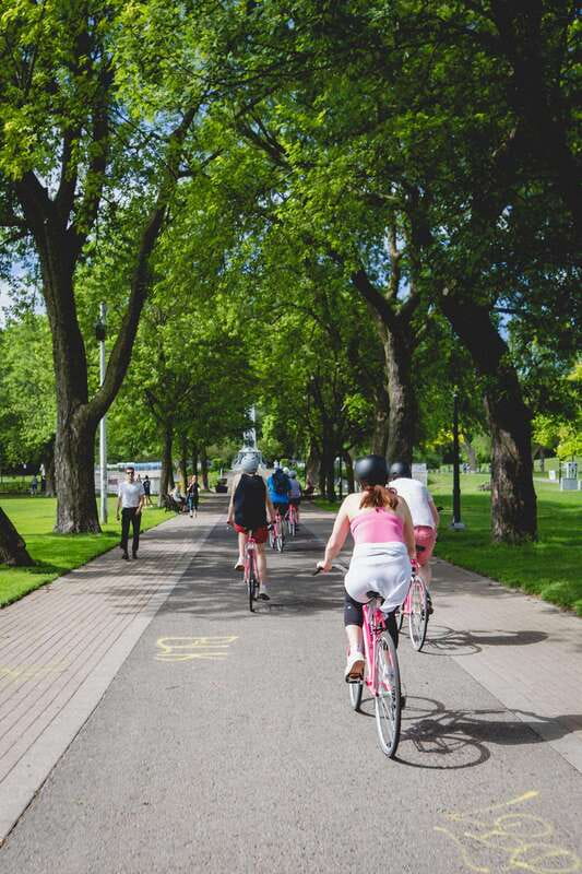 Montreal: Non Touristy Pink Bike Tour - Key things I’d prioritize before you book