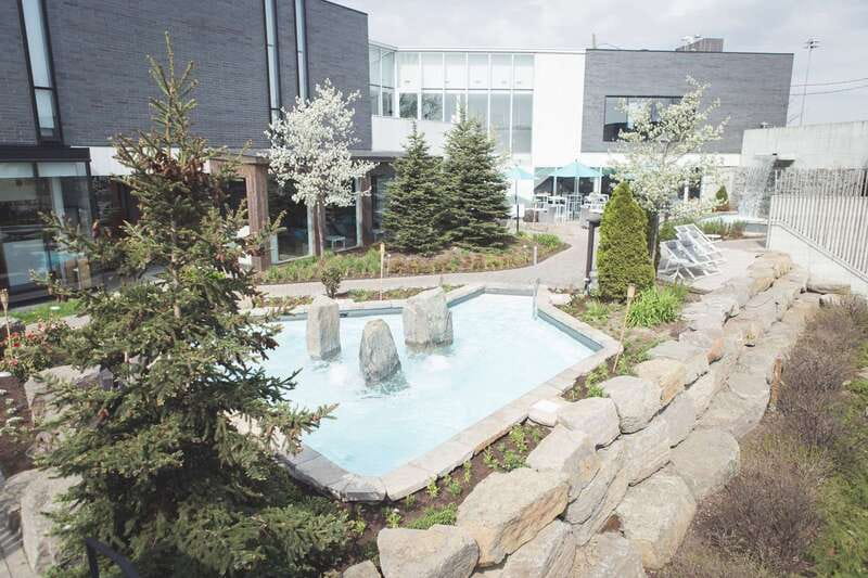 Montreal: Nordic Spa Thermal Experience - Outdoor Whirlpools and Ice-Close Views: How Nuns’ Island Changes the Mood