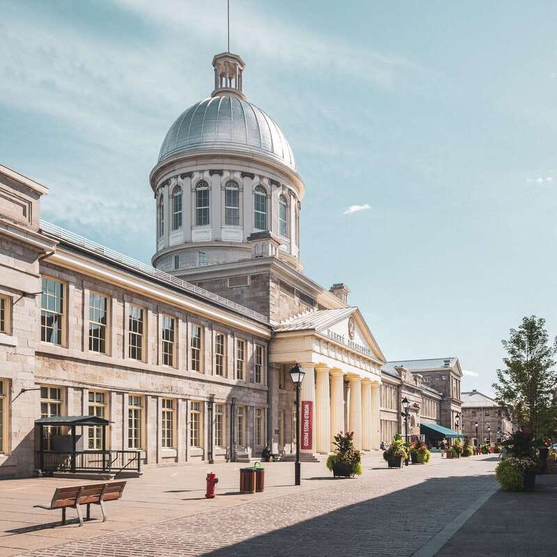 Montreal: Old Montreal Guided Walking Tour - Old Montreal in 2 hours: what this tour really delivers