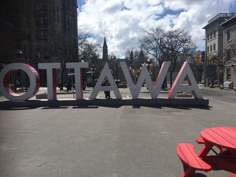 Montreal: Private Day Tour to Ottawa - Getting From Montreal to Ottawa Without Turning the Day Into a Transit Marathon