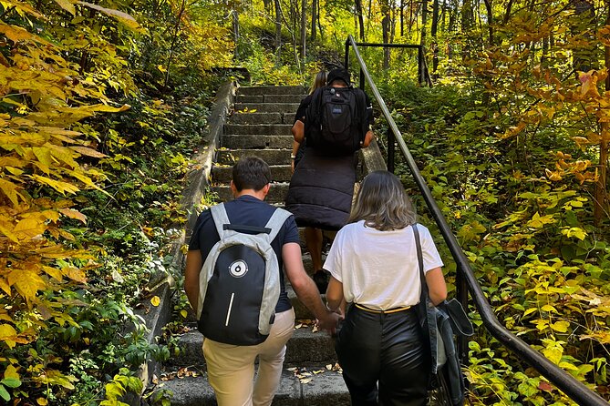 Montreal's Mount Royal Tour - What to Bring for Two Hours on Mount Royal (And What Not To)