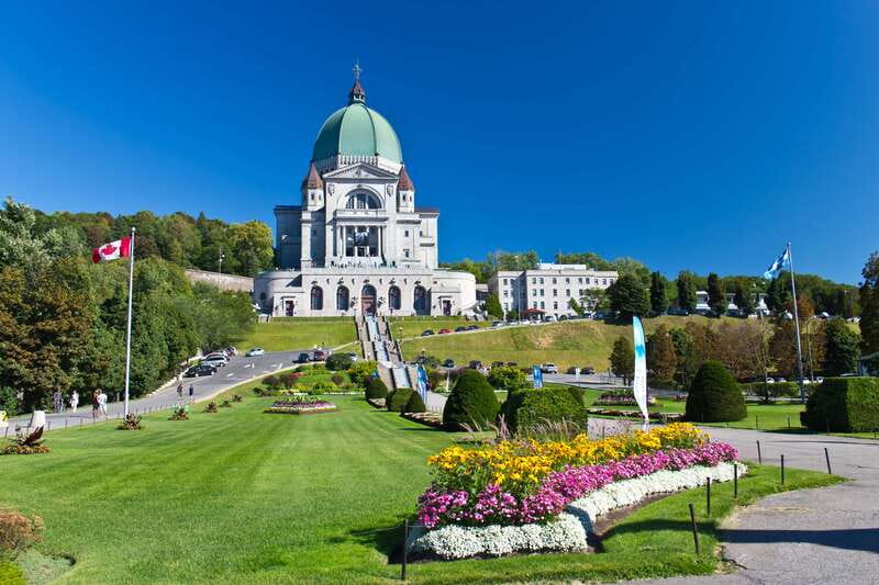Montreal: Small Group Tour with River Cruise and Notre Dame - Downtown Pickup + a Small Group That Actually Works