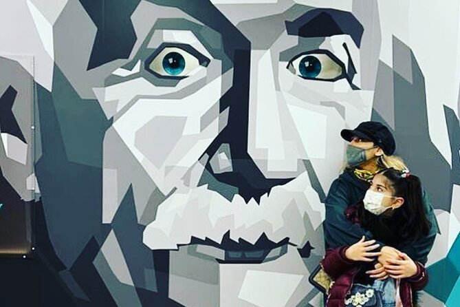 Museum of Illusions Montreal - 70+ Illusions to Explore - Museum of Illusions Montreal: what you’re really buying for $26.27