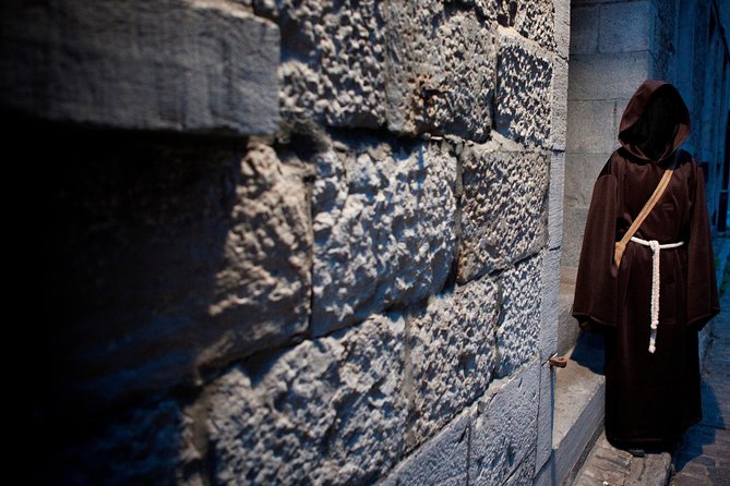 Old Montreal Ghost Walking Tour - How to decide if this is right for your group
