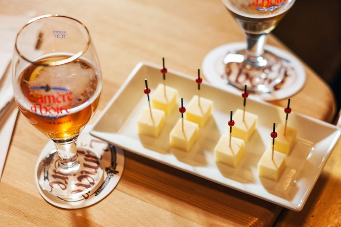 The Montreal Craft Beer Tour / Brewpub Experience - Stop 3: Bar Pamplemousse—short stop, two local craft beers (about 20 minutes)